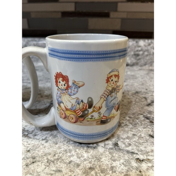 Raggedy Ann and Andy Waving Houston Harvest Cup Mug Coffee Tea Set of 2 - Picture 3 of 5